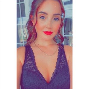 Meet your Posher, Aimee